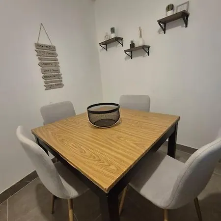 Charmante Maison De Feriehus *