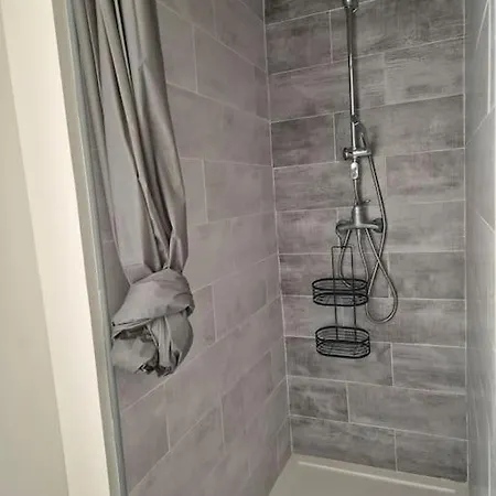 Charmante Maison De בית נופש *